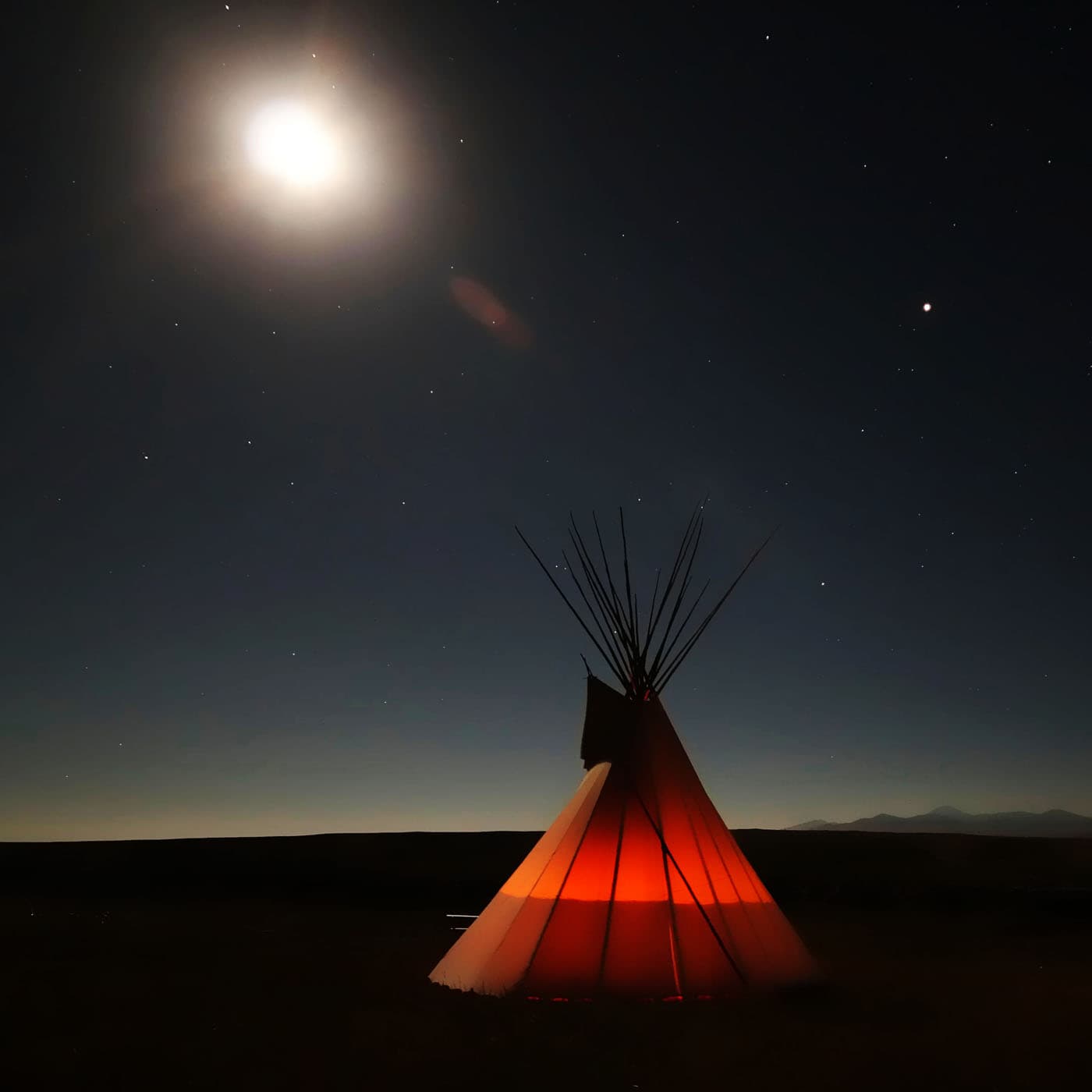 Relax and Sleep West of Red Rocks