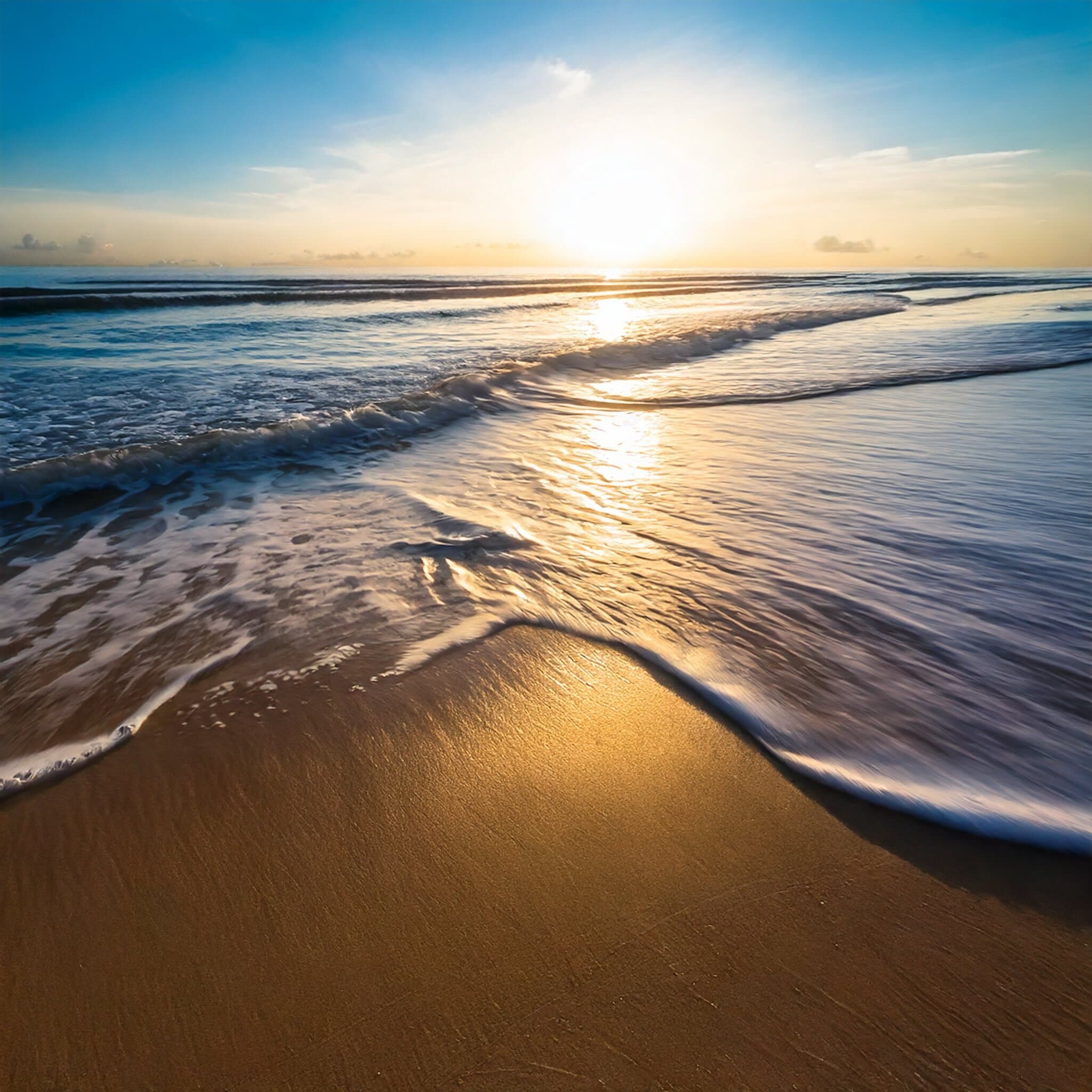 Tidal Stillness: Ocean Waves & Wind Chimes for Deep Sleep